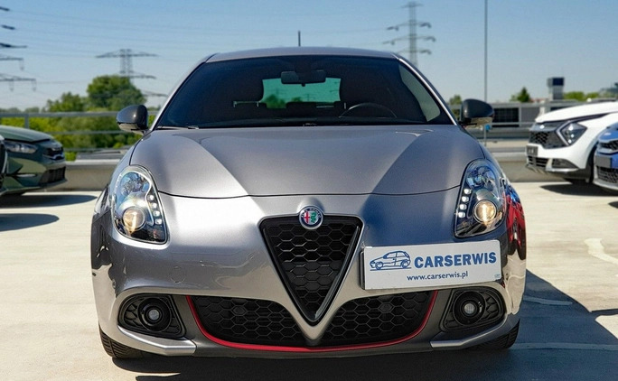 Alfa Romeo Giulietta cena 64800 przebieg: 55827, rok produkcji 2018 z Gniezno małe 562